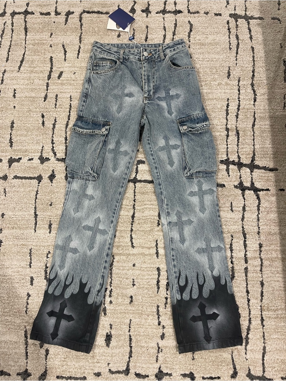 Aelfric Eden Cargo Jeans Black and Gray Cross Print Streetwear Y2K Goth 26 NWT